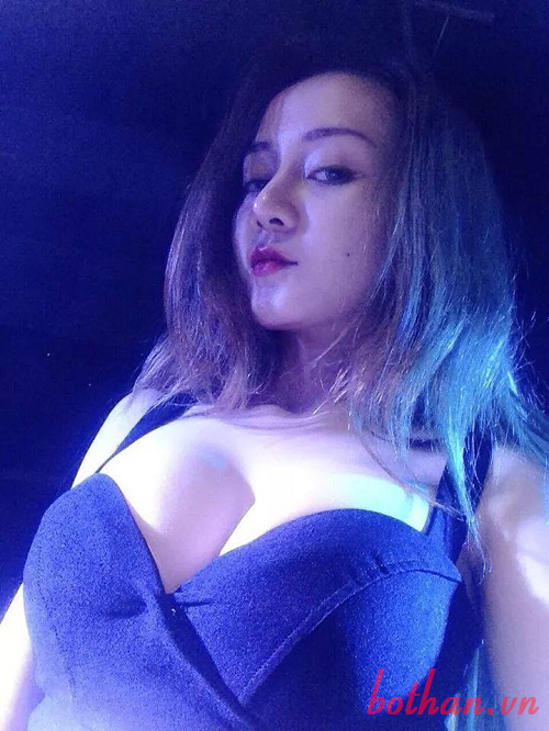 Hình ảnh tự sướng khoe hàng của các nữ sinh Hình ảnh tự sướng khoe hàng của các nữ sinh