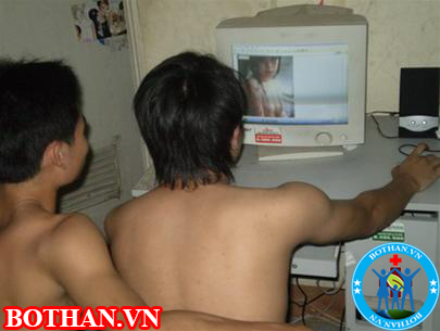 Coi phim sex cũng là nguyên nhân làm thủ dâm Coi phim sex cũng là nguyên nhân làm thủ dâm